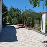 Haus 펜션 Nea Kallikrateia